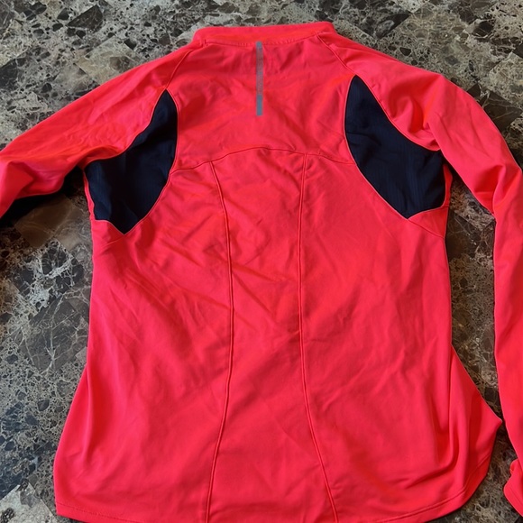 L-Under Armor all season Jacket - Picture 6 of 7